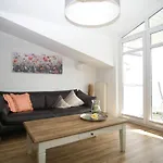 Meeresblick Fewo41- Balkon, Meerblick, Sauna, Schwimmbad * Göhren