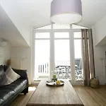 Meeresblick Fewo41- Balkon, Meerblick, Sauna, Schwimmbad Szálloda *